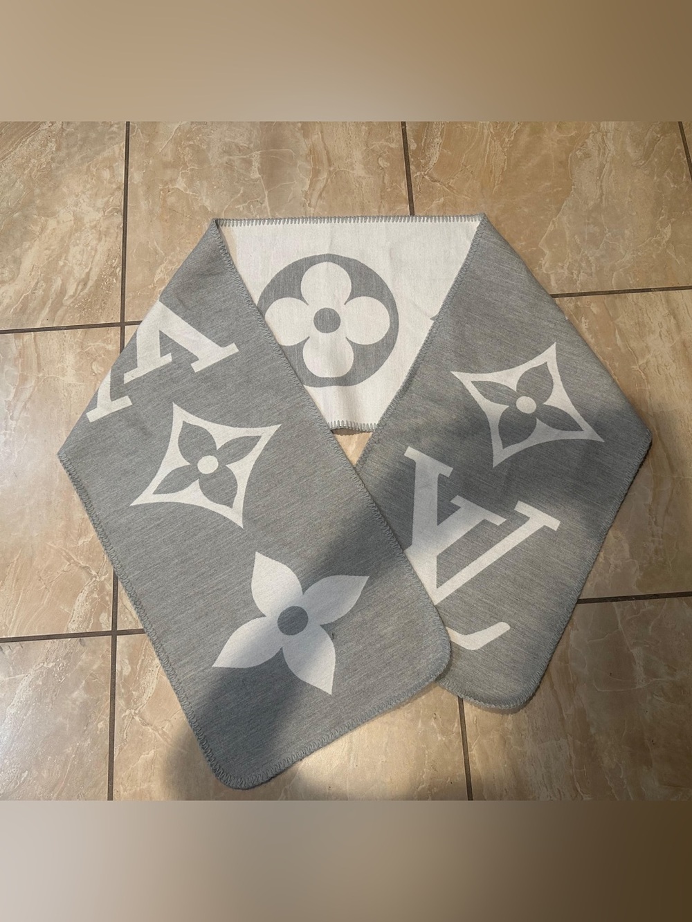 Grey and White Louis Vuitton Monogram Logo Cashmere Scarf